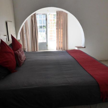 הוסטל אדו Orange Elephant Backpackers מראה חיצוני תמונה