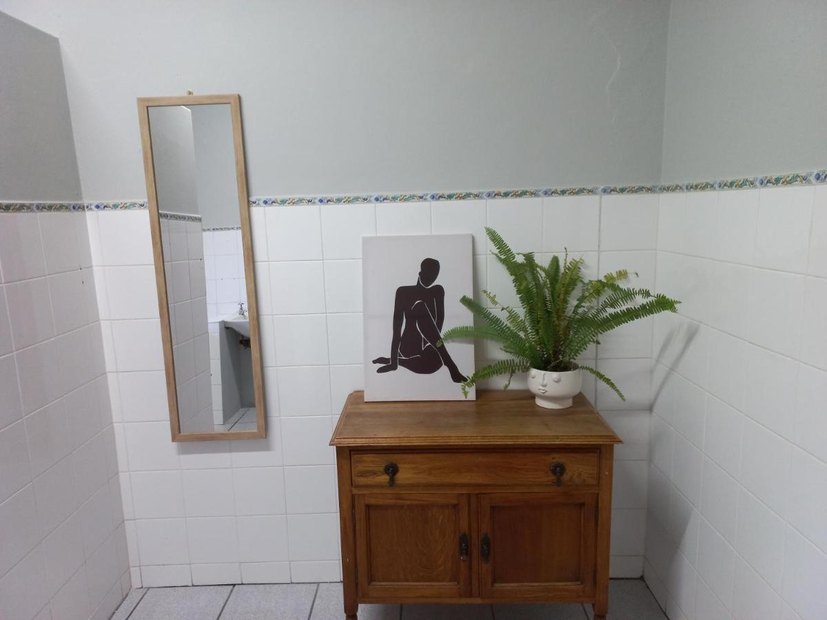 הוסטל אדו Orange Elephant Backpackers מראה חיצוני תמונה